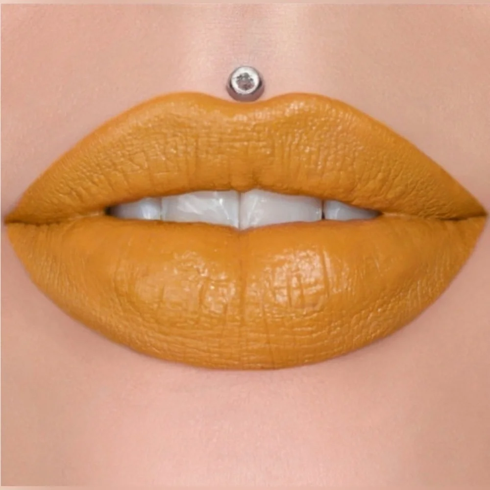 Jeffree Star Velvet Trap Matte Lipstick in Extending The Olive Branch NIB